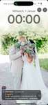 Brautpaar hinter Brautstrauss bei Sommerhochzeit mit Floristik von ZANOZA